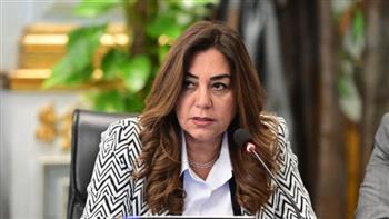 وزيرة التنمية المحلية تتابع تحسين مستوى النظافة مع نهضة مصر للخدمات البيئية