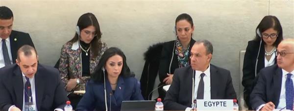 وزير الشئون النيابية: قانون تنظيم لجوء الأجانب يتوافق مع التزامات مصر الدولية