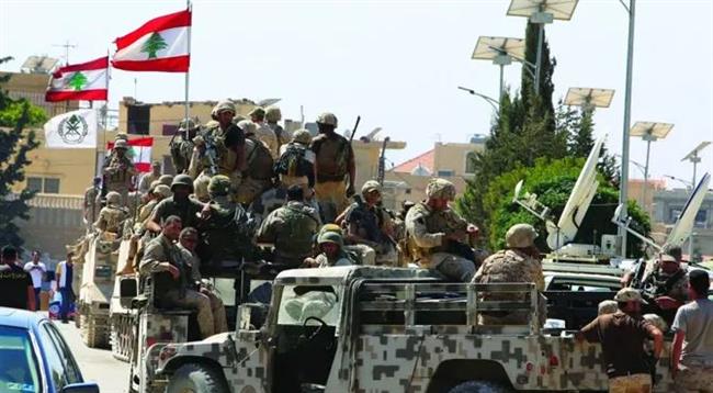 الجيش اللبناني: إصابة عسكري و3 مواطنين بنيران الاحتلال على طريق "يارون - مارون الراس"