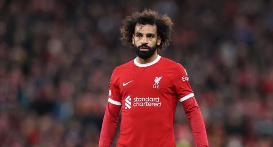 محمد صلاح يغيب عن مباراة آيندهوفن غداً بعد ضمان التأهل