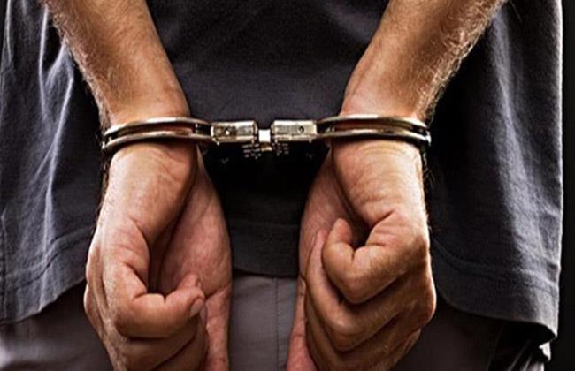 ضبط 23 قطعة ألعاب نارية بحوزة أحد الأشخاص بالشرقية