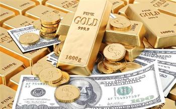   ارتفاع أسعار الذهب بسبب تراجع قيمة الدولار الأمريكي