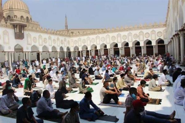 خطيب الجامع الأزهر : البيوت لا تبنى على الحب وحده