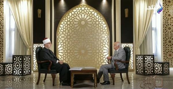 المفتي: رسالة سيدنا عيسى عليه السلام تتضمن مبادئ الشرائع السماوية