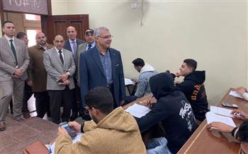 رئيس جامعة الزقازيق يتفقد أعمال تطوير الحرم الجامعي ويتابع سير الامتحانات