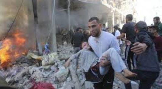 61 شهيدا فى غارات إسرائيلية على قطاع غزة منذ فجر اليوم