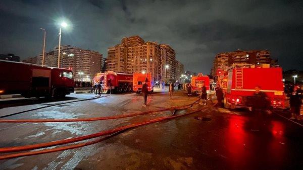 "الحماية المدنية" تنجح في السيطرة على حريق داخل محل تجاري بالبحيرة 