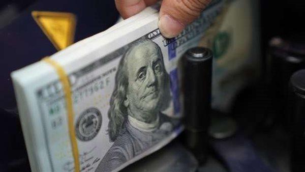 مفاجأة في سعر الدولار أمام الجنيه اليوم