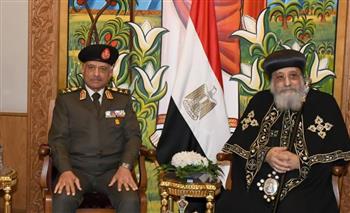 الفريق أول عبد المجيد صقر  يهنئ البابا تواضروس الثانى بمناسبة عيد الميلاد المجيد