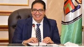   رئيس جامعة القاهرة يهنئ البابا تواضروس الثاني وجموع الأقباط بعيد الميلاد المجيد
