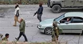 مستوطنون يهاجمون مركبات الفلسطينيين قرب قرية بورين جنوب نابلس