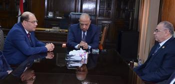 وزير الكهرباء يجتمع بـ رئيس هيئة المحطات النووية