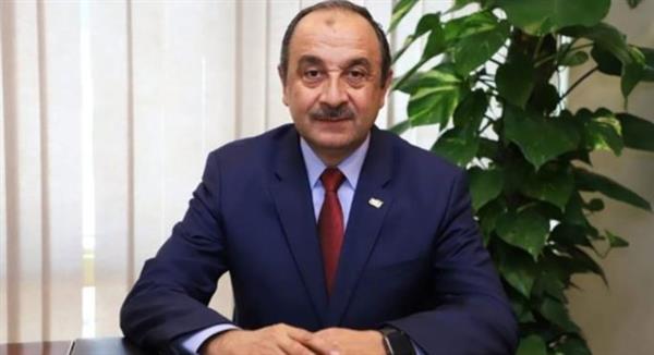 ‎وزير قطاع الأعمال يهنئ البابا تواضروس الثاني والأخوة الأقباط بعيد الميلاد المجيد