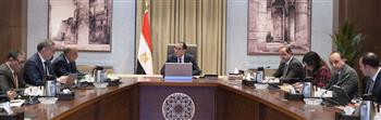   رئيس الوزراء يتابع جهود تأمين إمدادات الطاقة اللازمة لاستدامة تشغيل المحطات الكهربائية