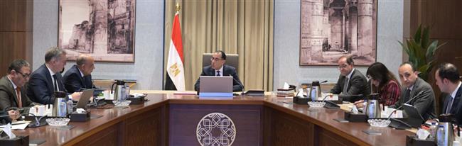 رئيس الوزراء يتابع جهود تأمين إمدادات الطاقة اللازمة لاستدامة تشغيل المحطات الكهربائية