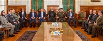   محافظ الإسكندرية يشارك الإخوة الاقباط  احتفالاتهم بعيد الميلاد المجيد
