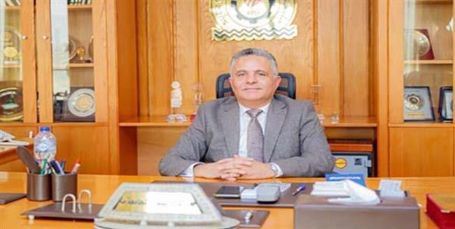 رئيس جامعة السويس يؤكد أهمية إنشاء جامعة أهلية لخدمة أبناء المحافظة