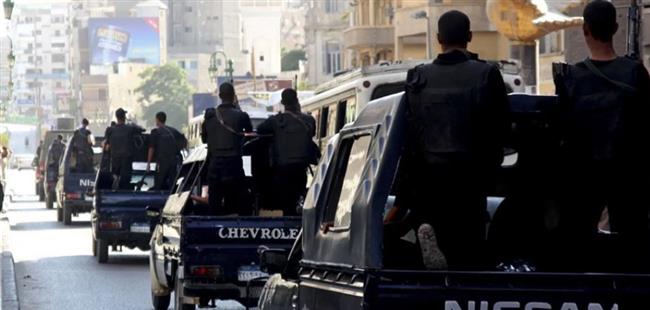 القبض على ضابط شرطة "مزيف" ينصب على المواطنين