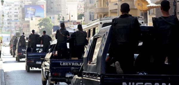 القبض على ضابط شرطة "مزيف" ينصب على المواطنين
