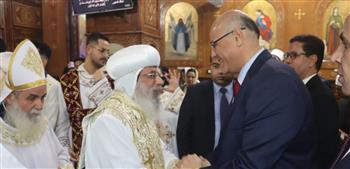   محافظ القليوبية يشهد قداس عيد الميلاد المجيد بكنيسة السيدة العذراء ببنها
