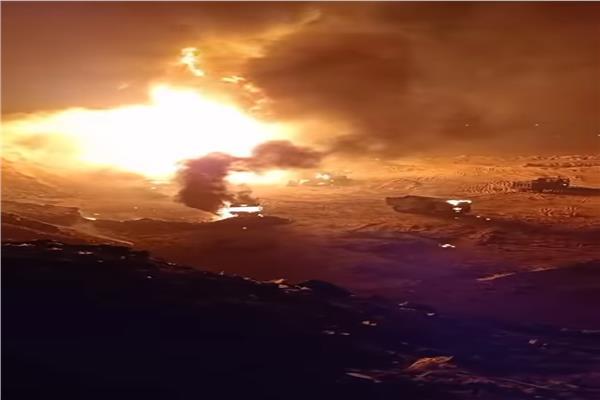 انفجار هائل في خط مواسير غاز بالخانكة والدفع بـ15 سيارة إطفاء للسيطرة عليه
