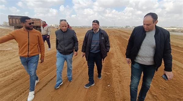 رئيس جهاز الشروق يُتابع أحدث مشروعات التنمية بمنطقة "جنيفة"