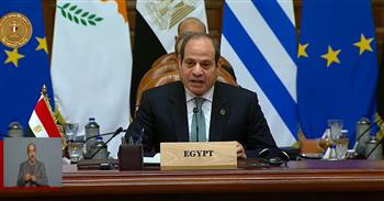   السيسي يؤكد ضرورة تكثيف الجهود والضغوط من أجل التوصل إلى التهدئة في المنطقة