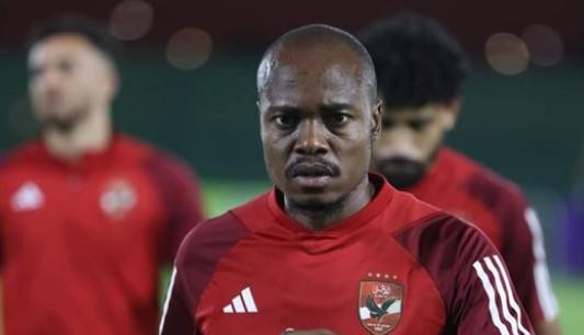 الأهلي يعلن رحيل بيرسي تاو  إلى قطر القطري خلال ساعات