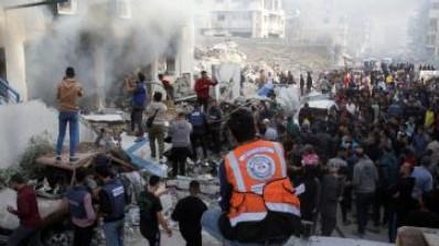 إعلام فلسطيني: مصابون جراء قصف استهدف محيط منطقة السرايا غرب مدينة غزة