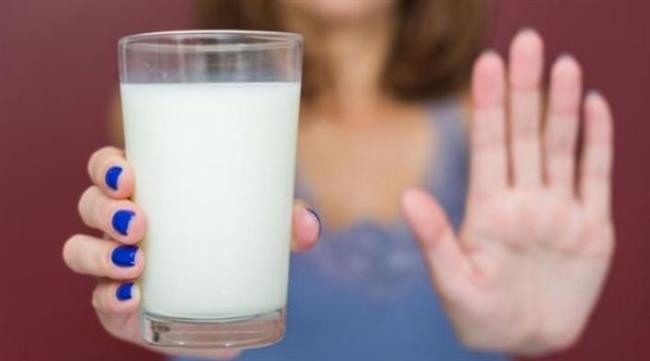 دراسة تكشف العلاقة بين استهلاك الحليب وزيادة خطر الاكتئاب