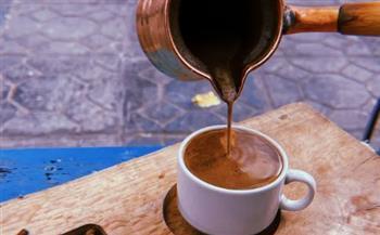 القهوة أكثر من مجرد فنجان صباحي.. كيف تحمي رئتيك؟
