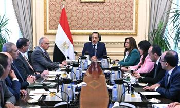   رئيس الوزراء يُتابع الخطة التنفيذية لمنظومة تطهير المجاري المائية