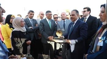   محافظ القاهرة يشهد انطلاق فعاليات مهرجان الشرقية للخيول العربية الأصيلة