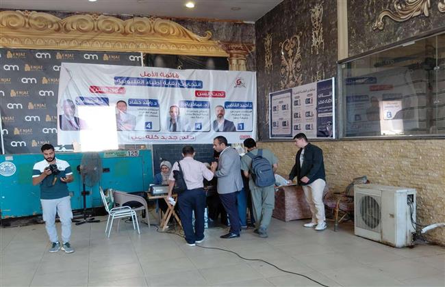بدء توافد أطباء القليوبية للتصويت في انتخابات التجديد النصفي 