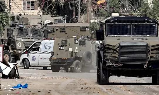 الصحة الفلسطينية: 36 إصابة إثر اعتداء الاحتلال ومستوطنين على بلدات بنابلس