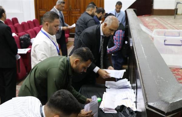 غلق باب التصويت في انتخابات التجديد النصفي لنقابة الأطباء وبدء عملية الفرز