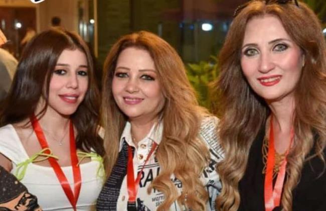 من المحنة إلى العطاء: إنجي وشاهيناز يوسف يصنعان مجتمعًا داعمًا للسيدات