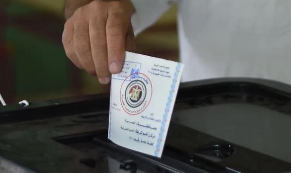 الكاميرون: 8 ملايين ناخب يتوجهون إلى صناديق الاقتراع لاختيار رئيس البلاد