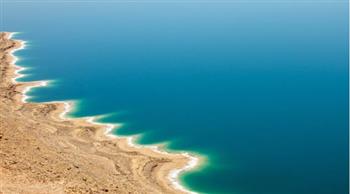   البحر الميت.. سر الاسم الذي حيّر العالم ومكان لا يعيش فيه سوى الملح