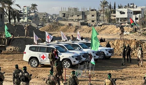 جيش الاحتلال: مستعدون لاستقبال محتجزين إضافيين سينقلهم الصليب الأحمر لاحقا
