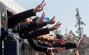   وصول أول حافلة تقل أسرى فلسطينيين إلى غزة