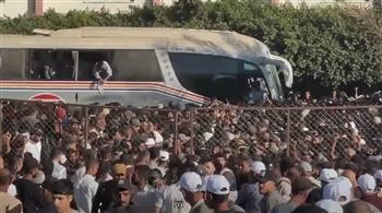   مشاهد مؤثرة.. لحظة وصول الأسرى المحررين إلى مجمع ناصر بعد إطلاق سراحهم