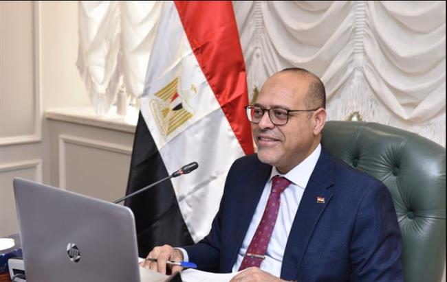 وزير العمل :استمرار الحملات التفتيشية في المواقع الإنشائية بالمحافظات