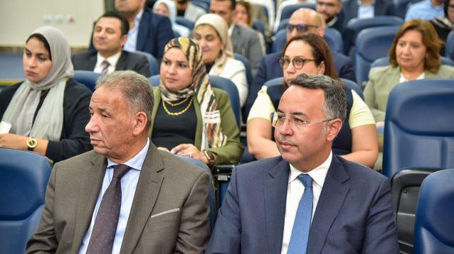هيئة الدواء المصرية تبحث مع شركات الاستيراد آليات تطبيق منظومة التتبع الدوائي