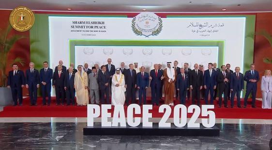 برلماني مشيدا بقمة شرم الشيخ: بارقة أمل ونقطة تحول تاريخية