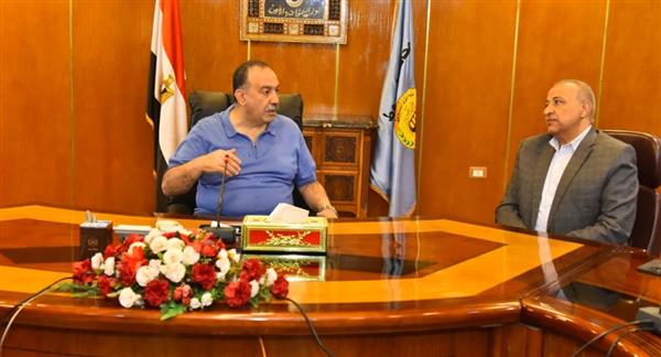 عودة التعاونيات.. خطة أسيوط لتوفير السلع بأسعار مخفضة للمواطنين