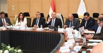   وزير الصناعة يترأس الاجتماع الثاني والثلاثين للمجموعة الوزارية للتنمية الصناعية