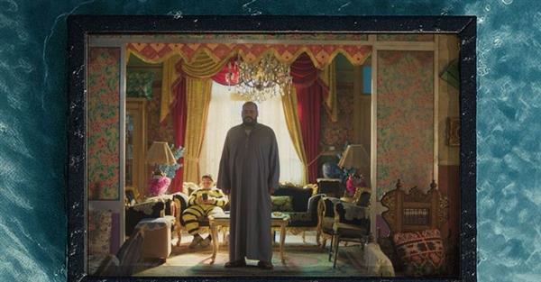 مهرجان الجونة السينمائي يفتتح أول عروضه الجماهيرية بفيلم "السادة الأفاضل"