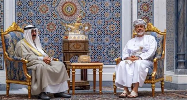 أمير الكويت وسلطان عمان يبحثان دعم مسيرة التعاون المشترك