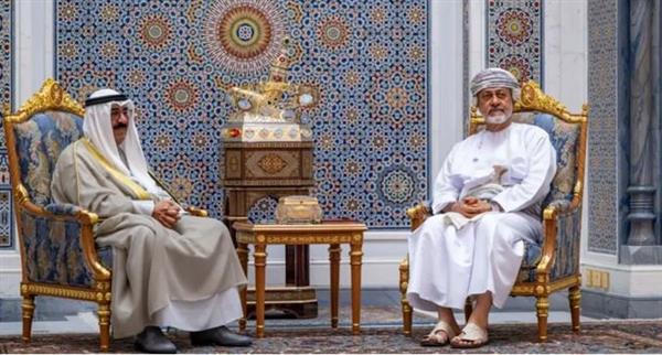أمير الكويت وسلطان عمان يبحثان دعم مسيرة التعاون المشترك
